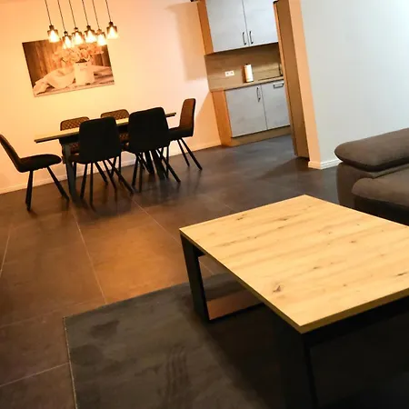 Modern Vacation With Garden Vakantiehuis
